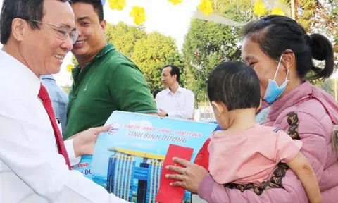 Bình Dương nỗ lực chăm lo đời sống công nhân dịp Tết đến Xuân về