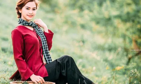 Ngọn lửa tình đời bừng sáng giữa bão giông (*)