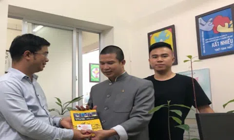 Thầy Thích Phước Ngọc: "Sống là cho và chết cũng là cho..."