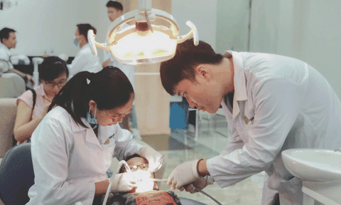 Trường Đại học Kinh doanh và Công nghệ Hà Nội hưởng ứng Ngày sức khỏe răng miệng Thế giới (20/3)