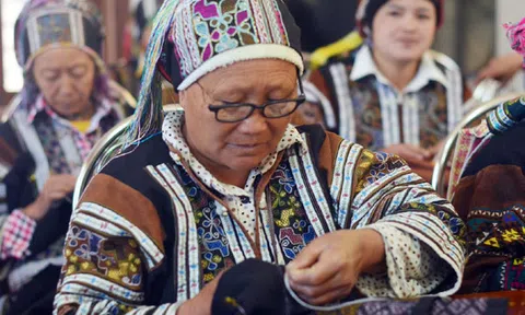 Đặc sắc văn hóa truyền thống đồng bào dân tộc Lô Lô đen