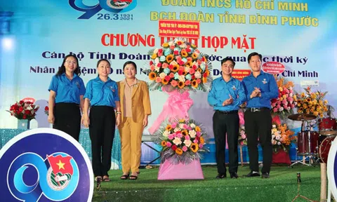 Bình Phước trao nguồn vốn vay 5 tỷ đồng cho thanh niên 