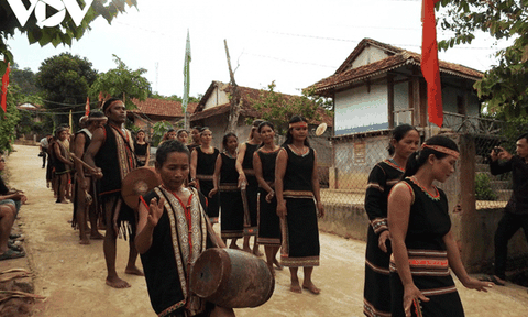 Bảo tồn và phát huy giá trị Không gian văn hóa cồng chiêng Tây Nguyên
