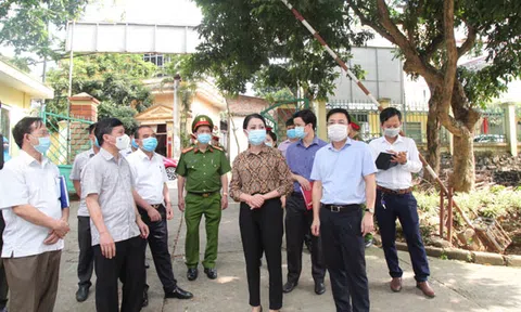 Bí thư Tỉnh uỷ Vĩnh Phúc kiểm tra, chỉ đạo công tác phòng, chống ổ dịch Covid 19 tại Phúc Yên gắn với công tác bầu cử