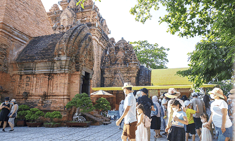 Khánh Hòa: Đưa tín ngưỡng thờ Mẫu thành sản phẩm du lịch