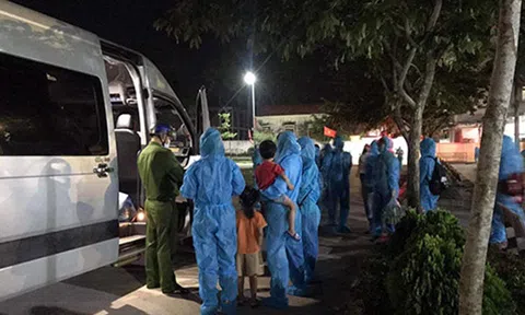 Nghệ An phong tỏa trong đêm tại xã Quỳnh Lập, nơi phát hiện trường hợp dương tính COVID-19