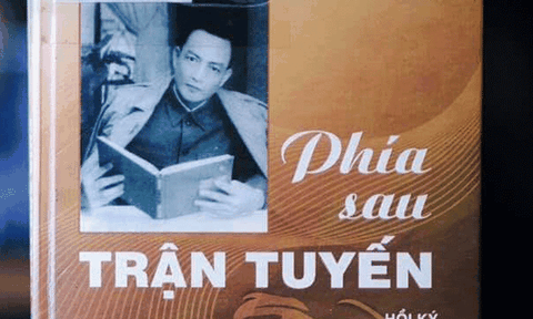Phía sau trận tuyến